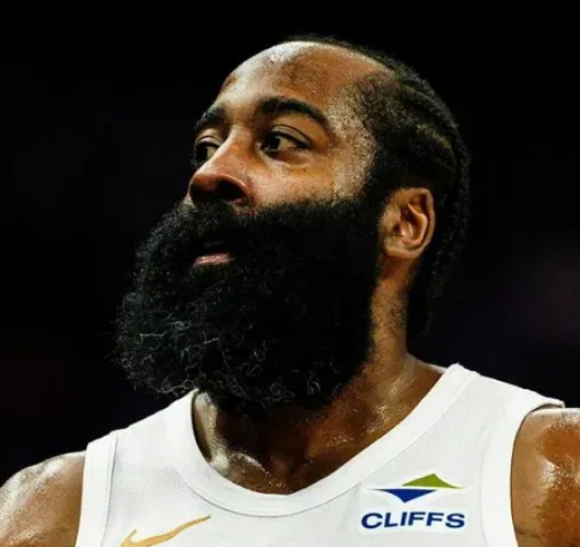 哈登季后赛对勇士数据亮眼胜率却偏低引热议