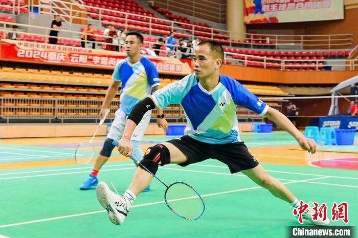 重庆云阳开启2024李雪芮杯羽毛球混合团体赛，奥